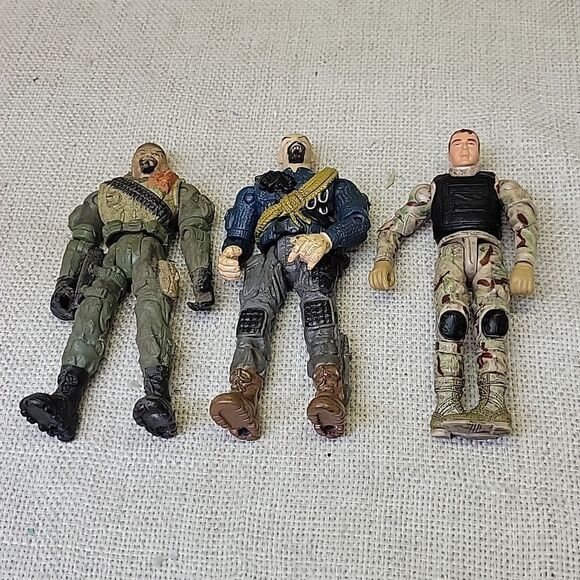 Lanard the Corps figures ( GI Joe?) Plus extras - Picture 4 of 10
